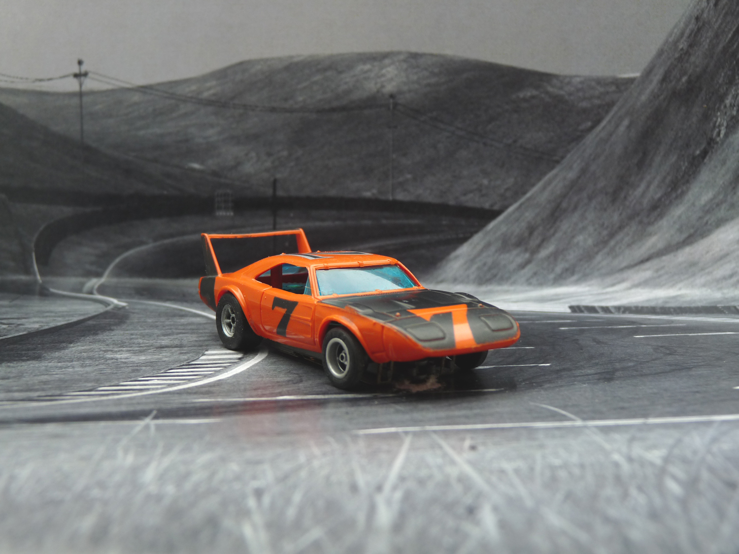 AURORA AFX Daytona Charger orange/schwarz