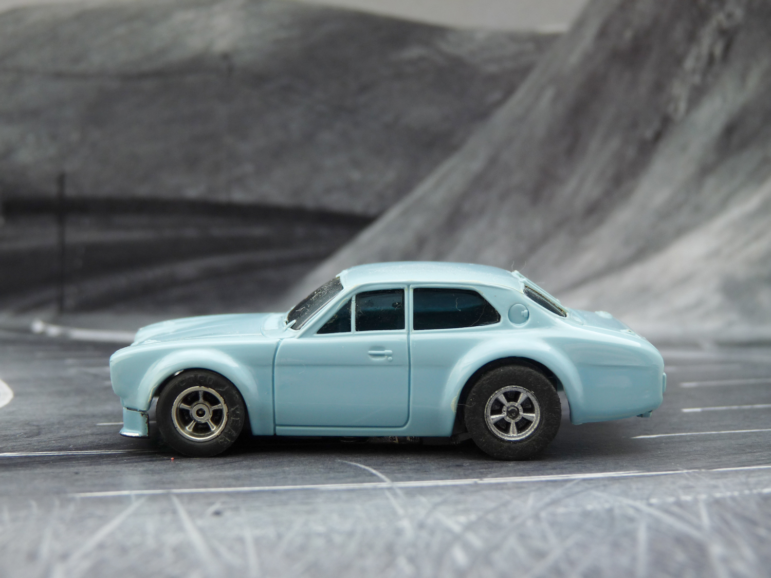 AURORA AFX Ford Escort blau