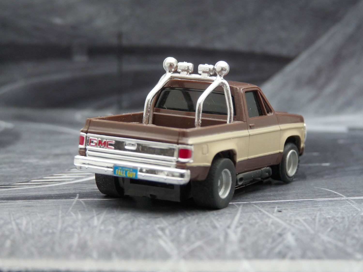 AURORA AFX Fall Guy Pick Up Truck