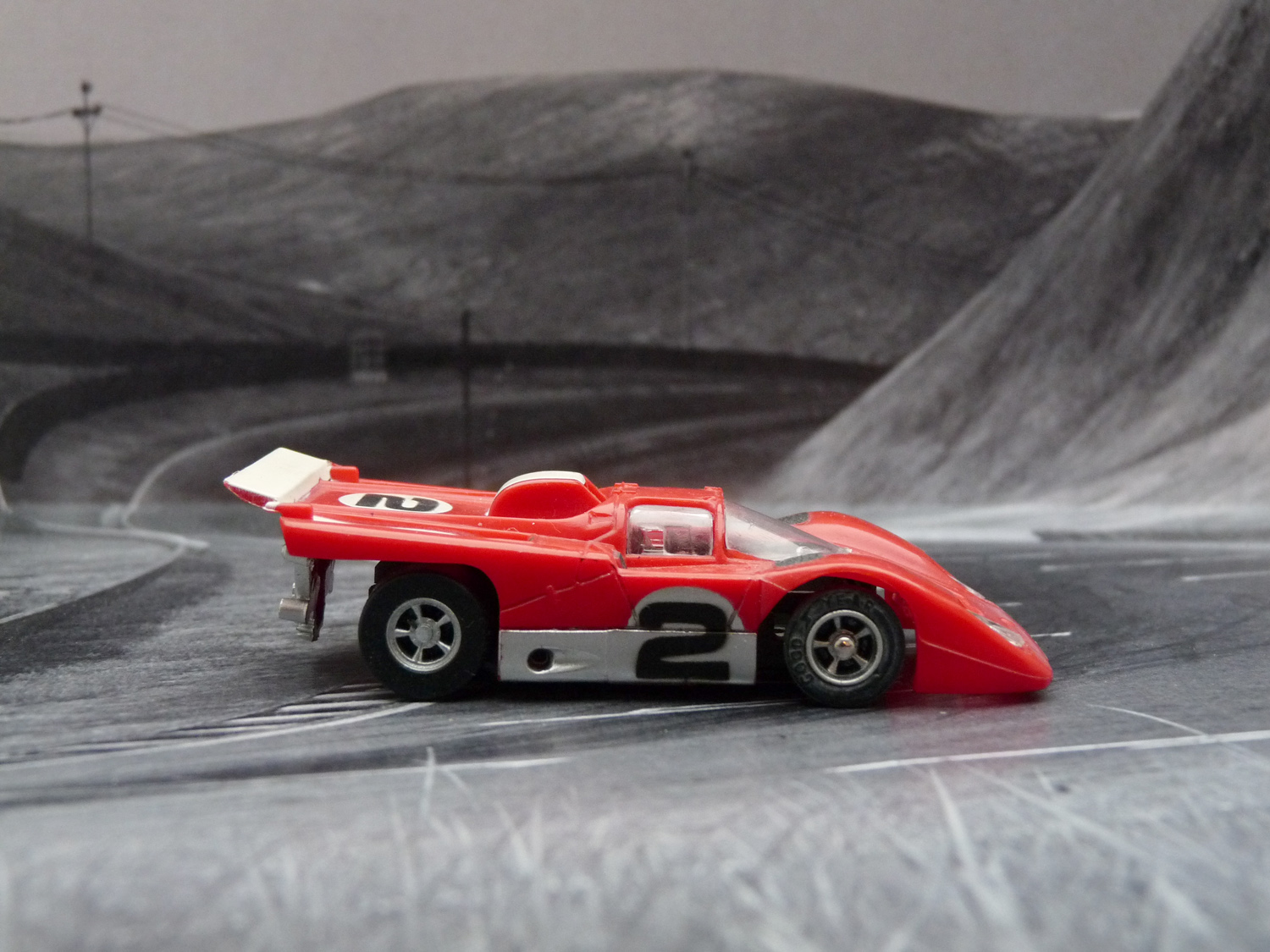 AURORA AFX Ferrari 512M rot/weiß/silber #2