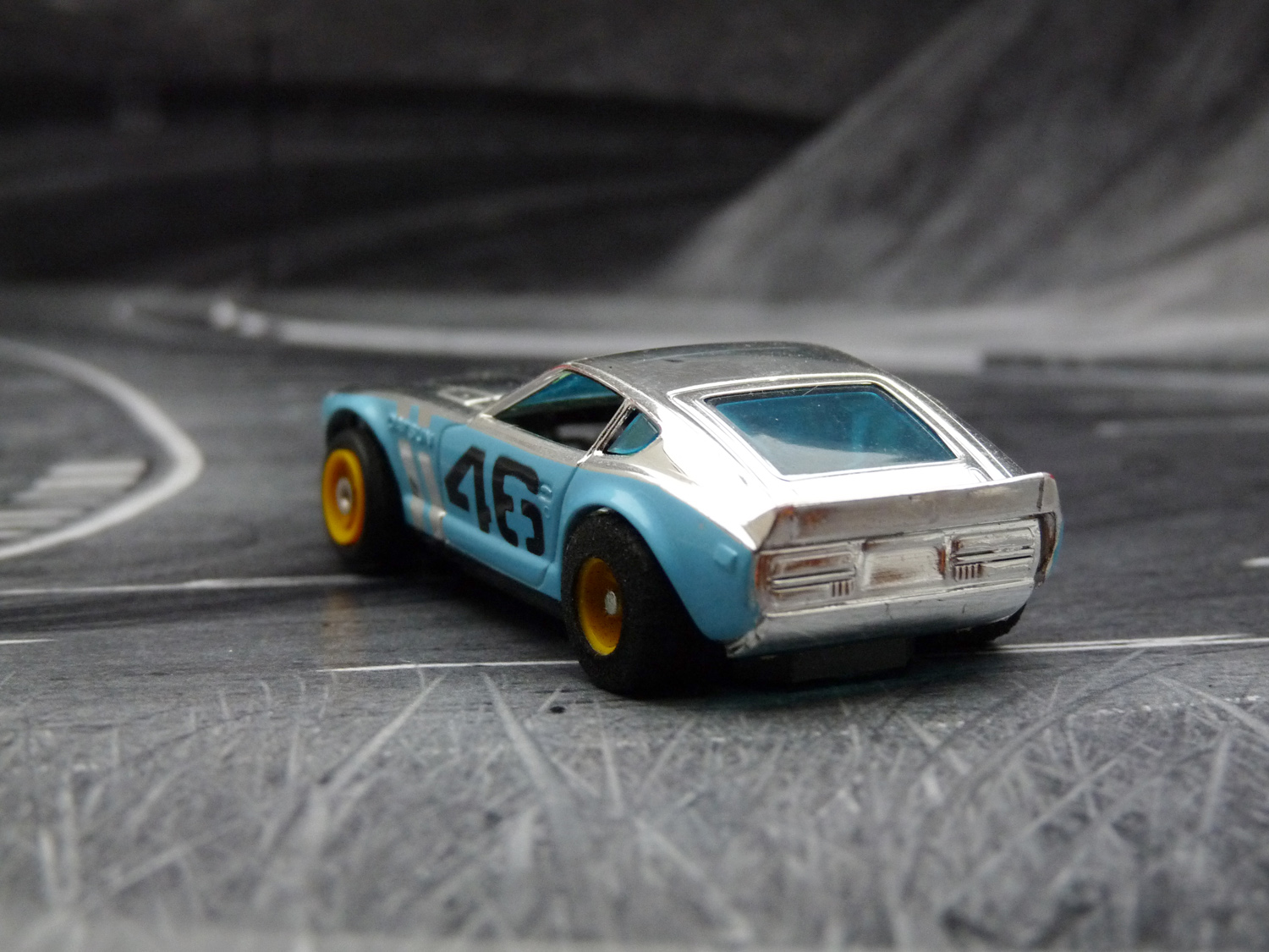 AURORA AFX Bre Datsun 240Z chrome / hellblau #46