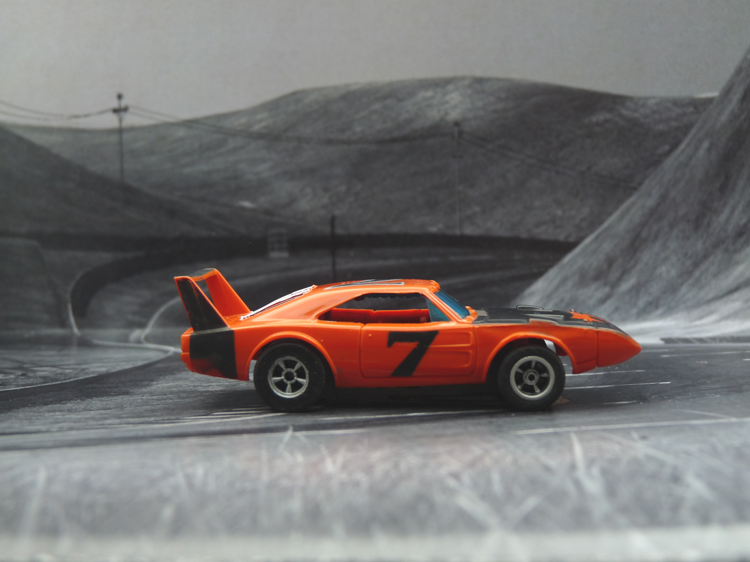 AURORA AFX Daytona Charger orange/schwarz