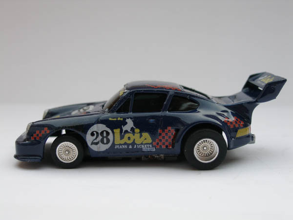 Porsche 934 RSR Team Lois #28