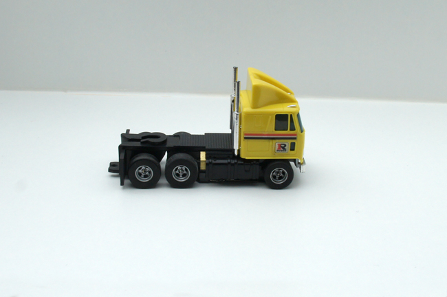 AURORA AFX GMC Astro 95 Cab Truck RYDER