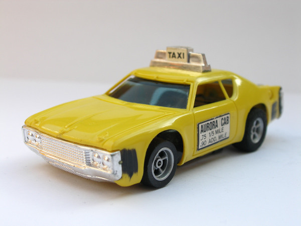 AURORA AFX Matador Taxi gelb