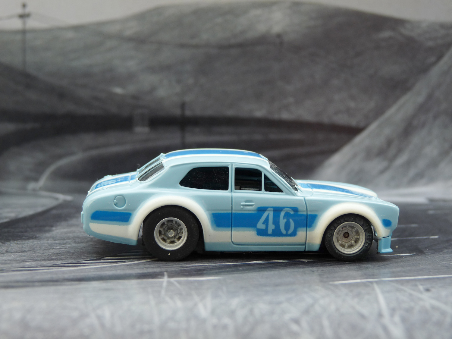 AURORA AFX Ford Escort hellblau / dunkelblau / weiß #46