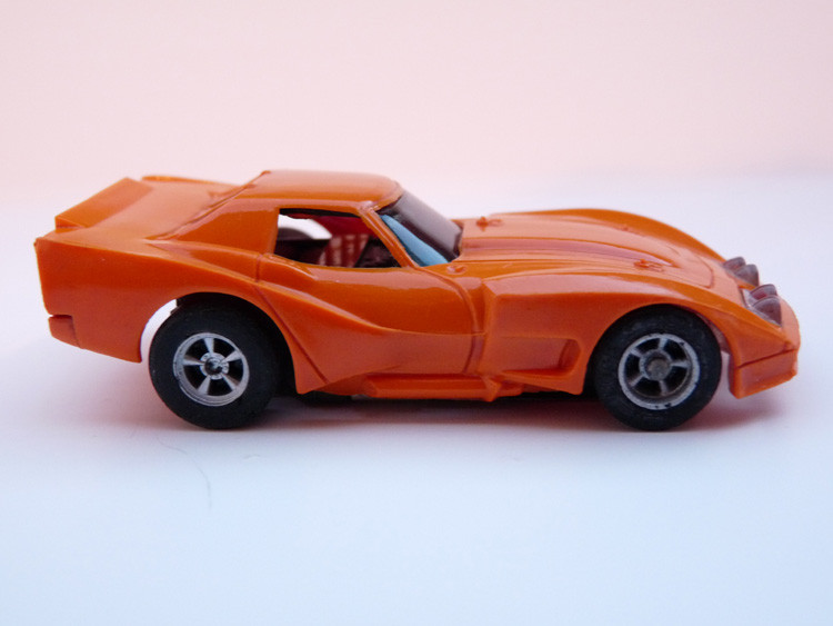 AURORA AFX Corvette GT orange