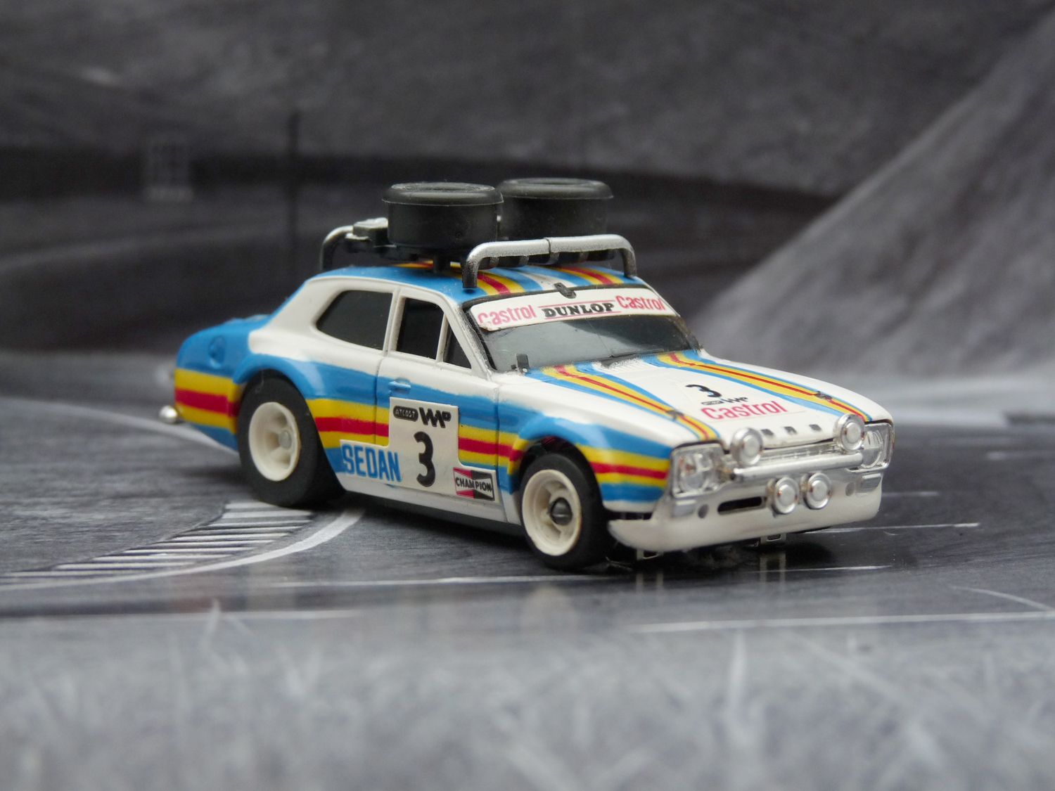 AURORA AFX Ford Escort Rallye Castrol