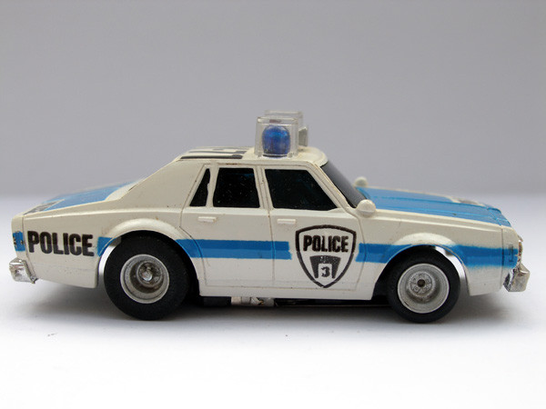 AURORA AFX Chevy Police weiß/blau