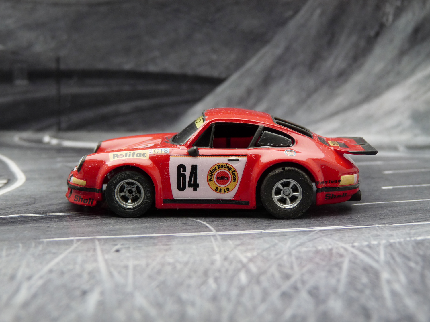 AURORA AFX Porsche 934 RSR GELO POLIFAC #64 LeMans 1974