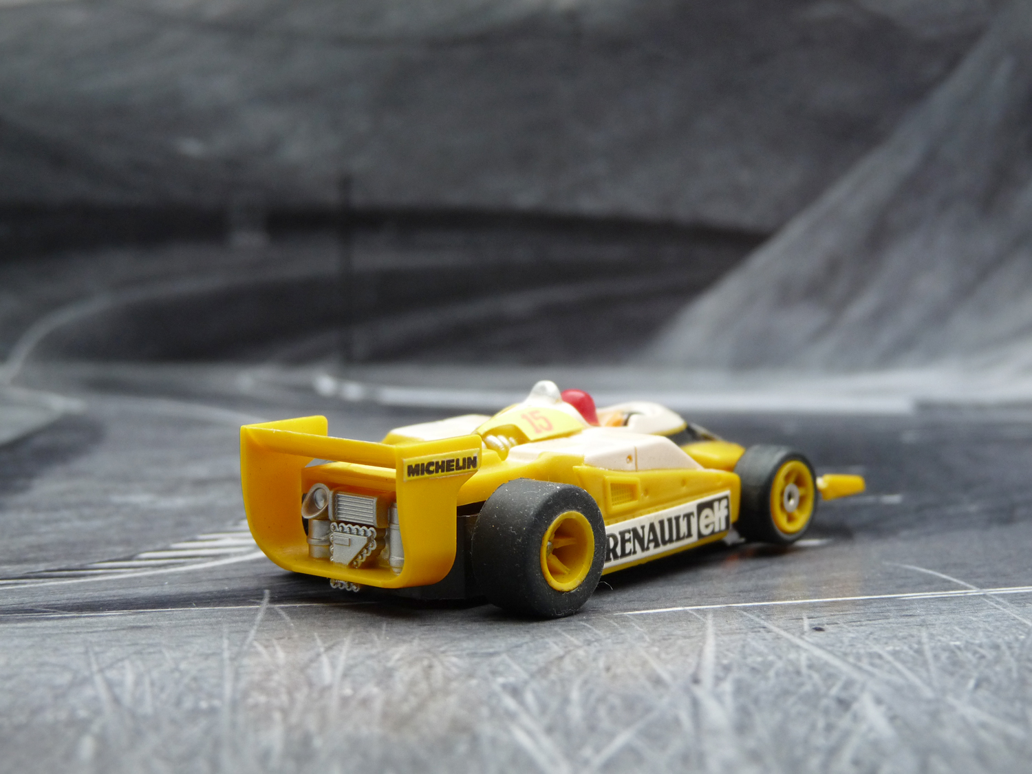 AURORA AFX G-Plus Renault elf Formel 1