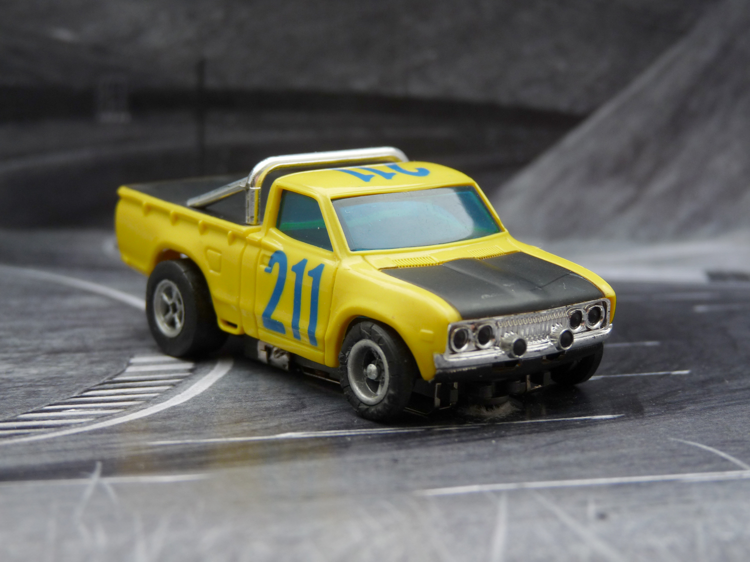 AURORA AFX Datsun Pick Up