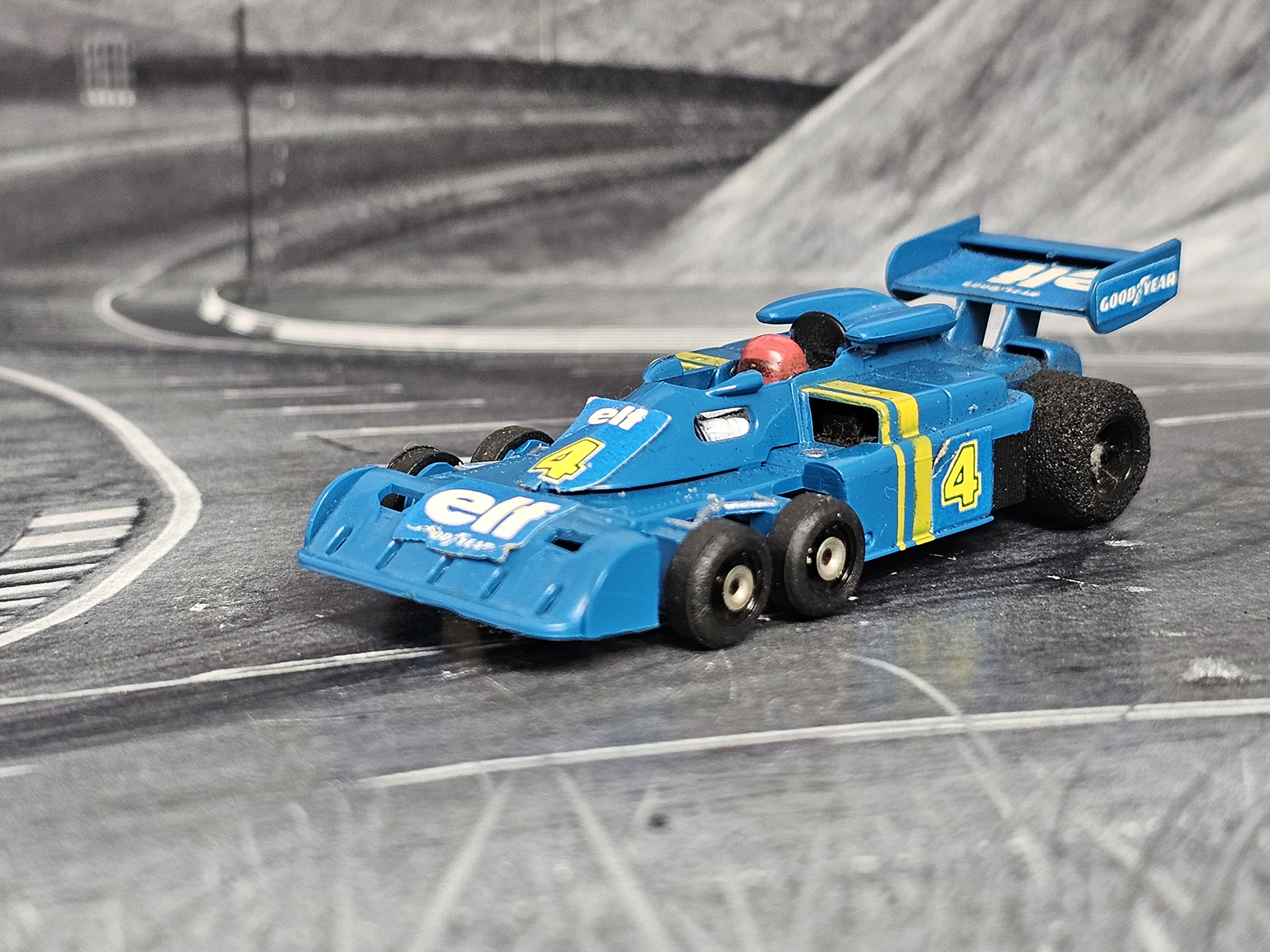 Faller AMS Sixwheeler Tyrrell