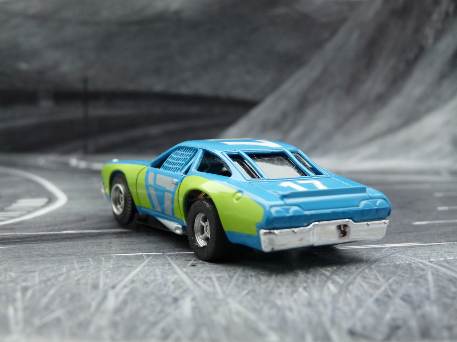 AURORA AFX Chevelle Stocker blau-limette-silber #17