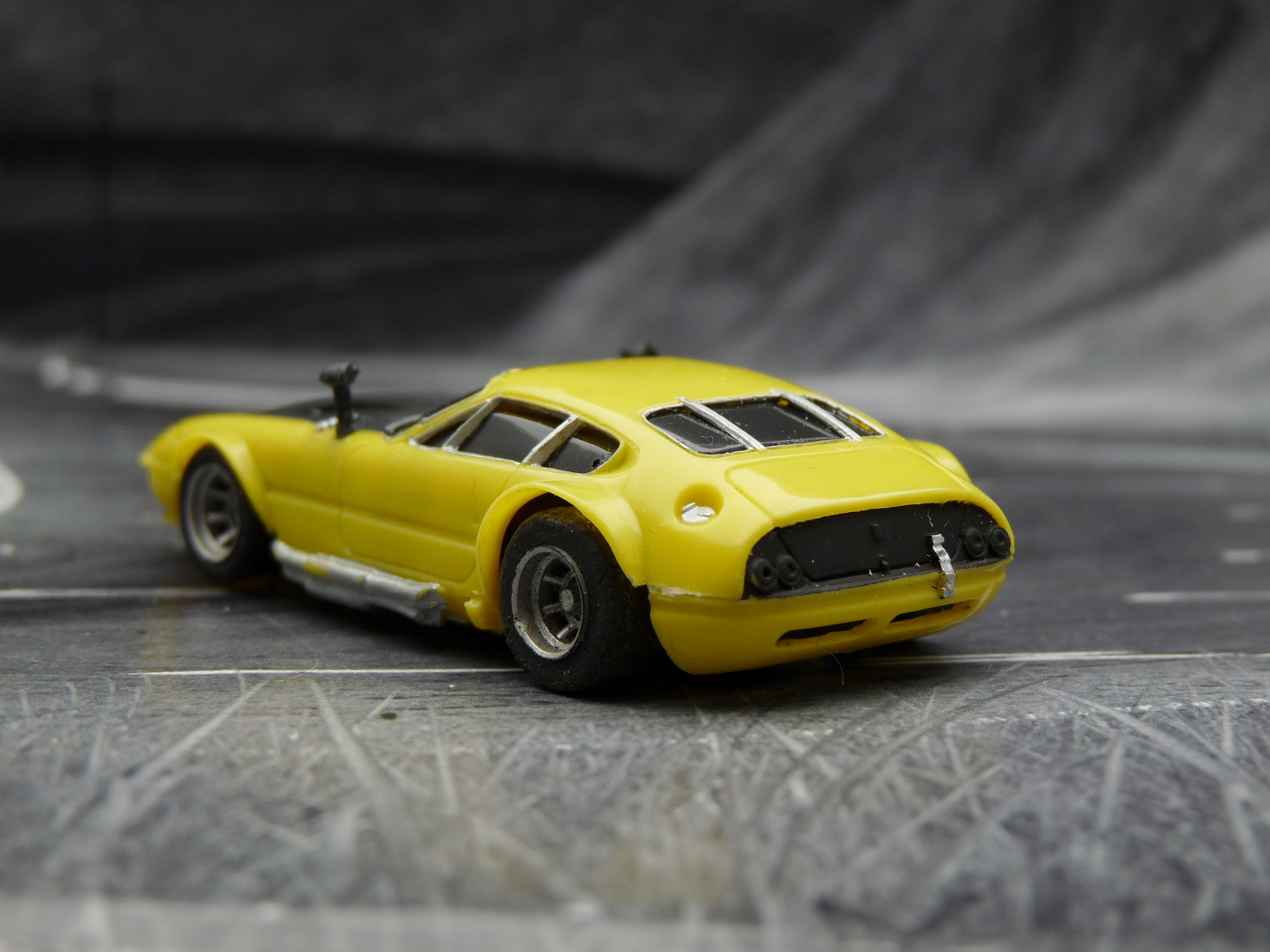 AURORA AFX Ferrari Daytona gelb/schwarz