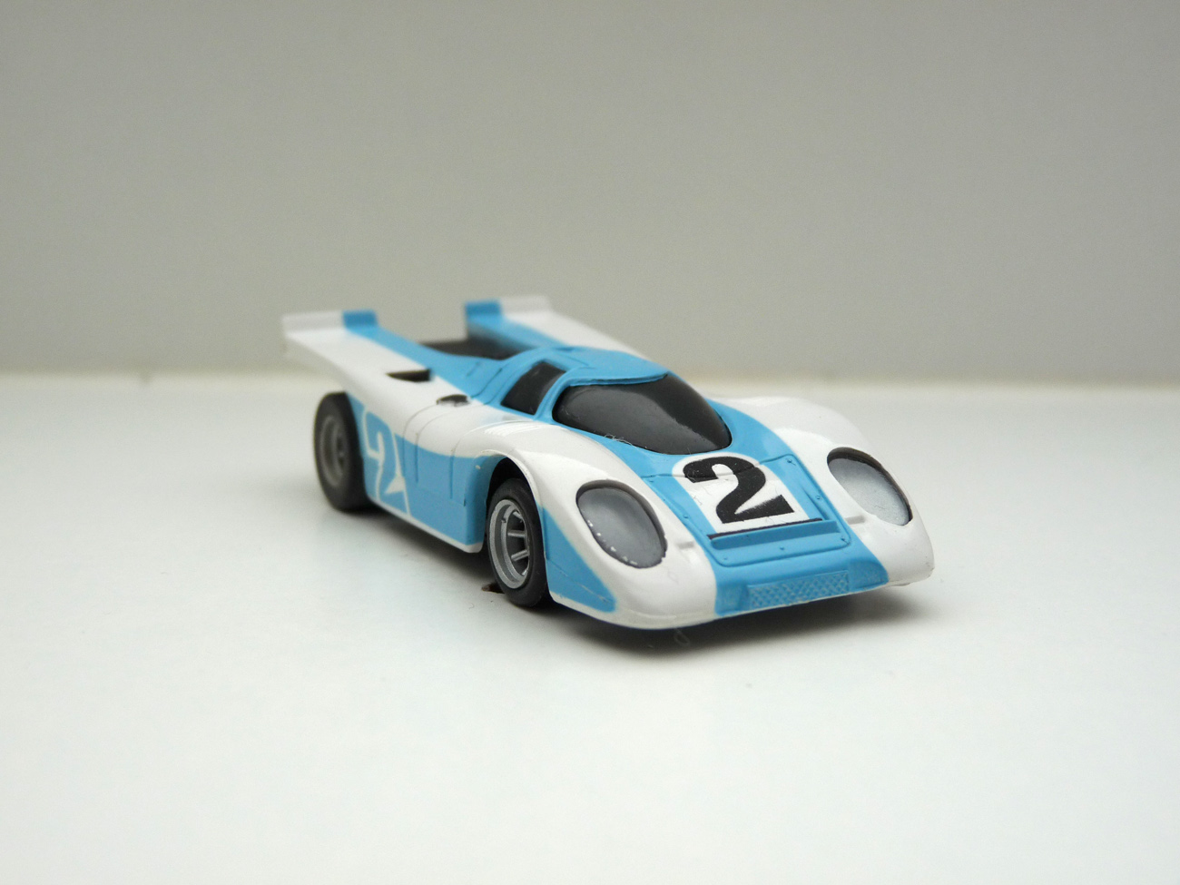 AURORA AFX Porsche 917k weiß/hellblau # 2