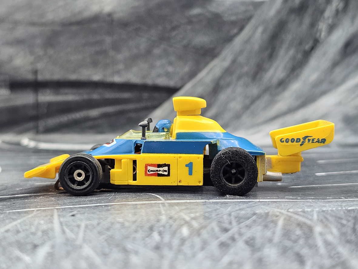 Faller AMS McLaren F1