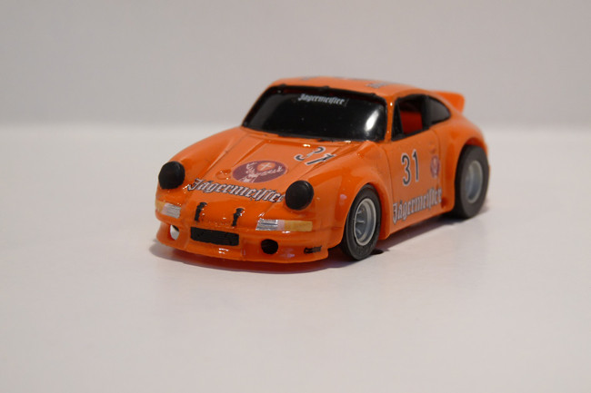 Porsche 911 Carrera Jägermeister #31 