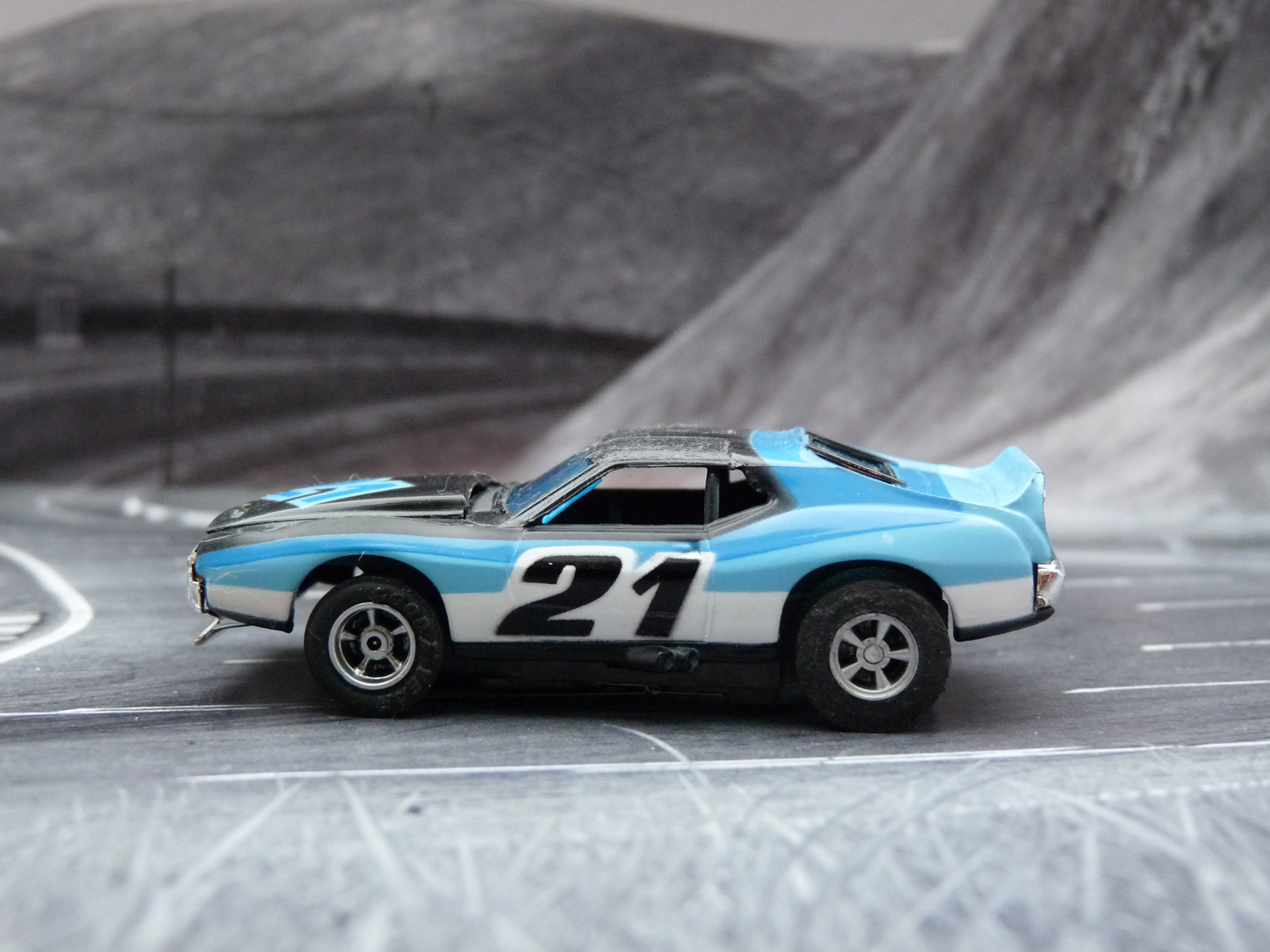 AURORA AFX Javelin Trans AM schwarz/blau/hellblau #21 Variante 1