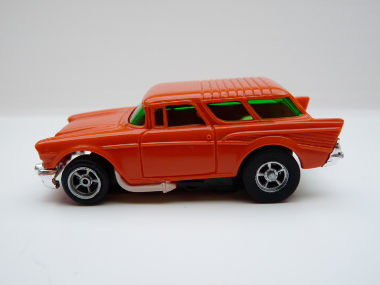 AURORA AFX '57 Chevy Nomad orange/weiße side pipes