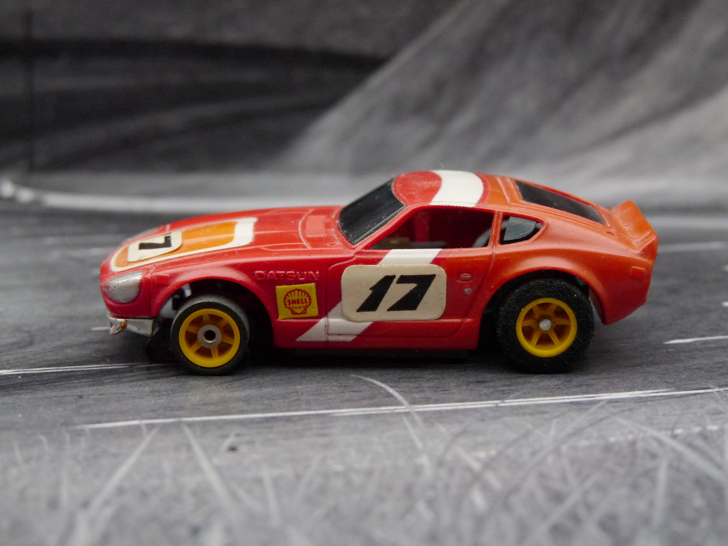 AURORA AFX G-Plus Datsun Z240 rot / orange /weiß