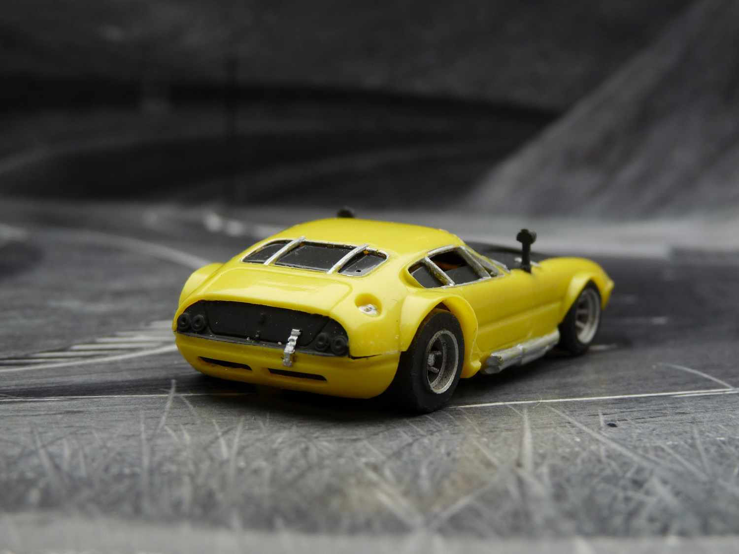 AURORA AFX Ferrari Daytona gelb/schwarz