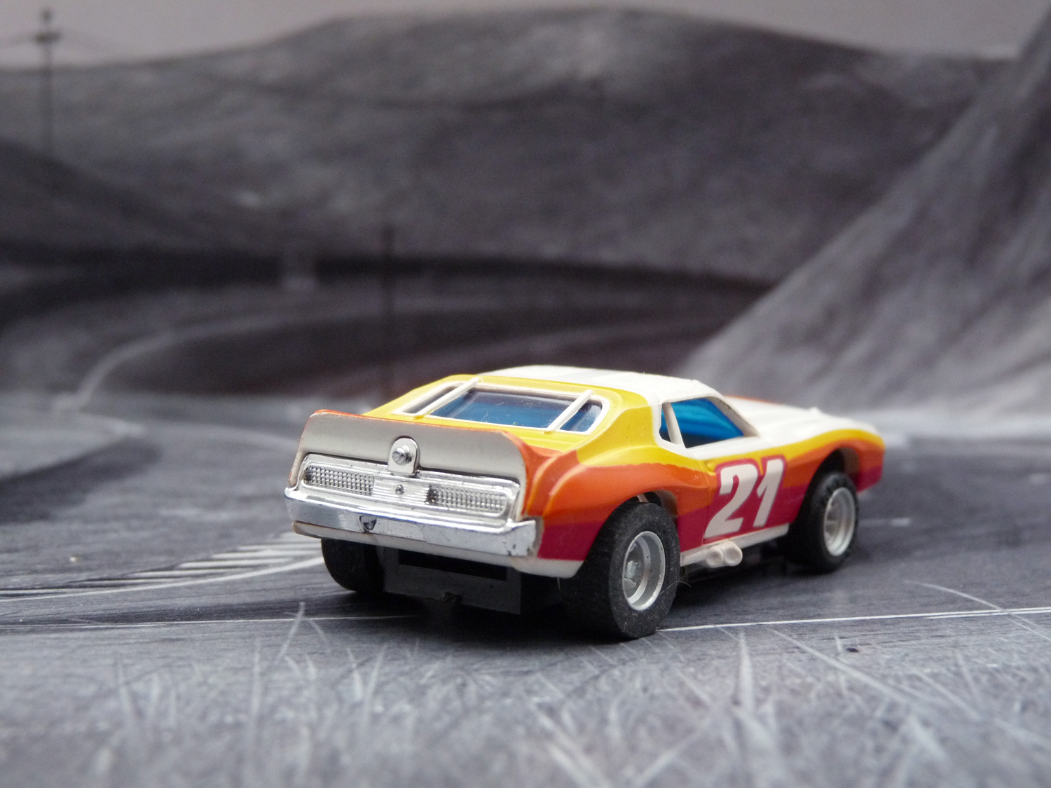 AURORA AFX Javelin Trans AM weiß/gelb/orange #21