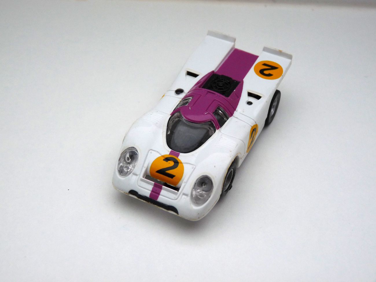 AURORA AFX Porsche 917 weiß/lila