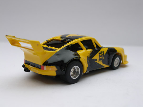 Porsche 934 RSR Uncru #61 gelb