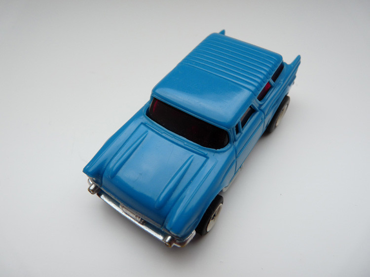 AURORA AFX '57 Chevy Nomad blau/weiße side pipes