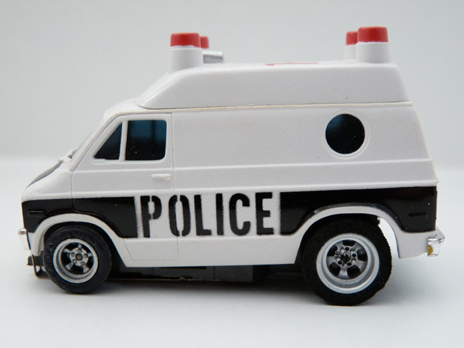 AURORA AFX Dodge Van Police weiß / schwarz #1946