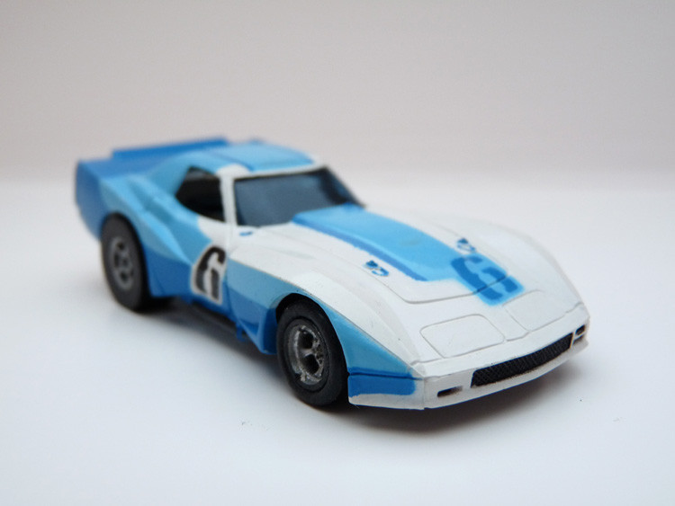 AURORA AFX Corvette GT weiß/blau/hellblau #6