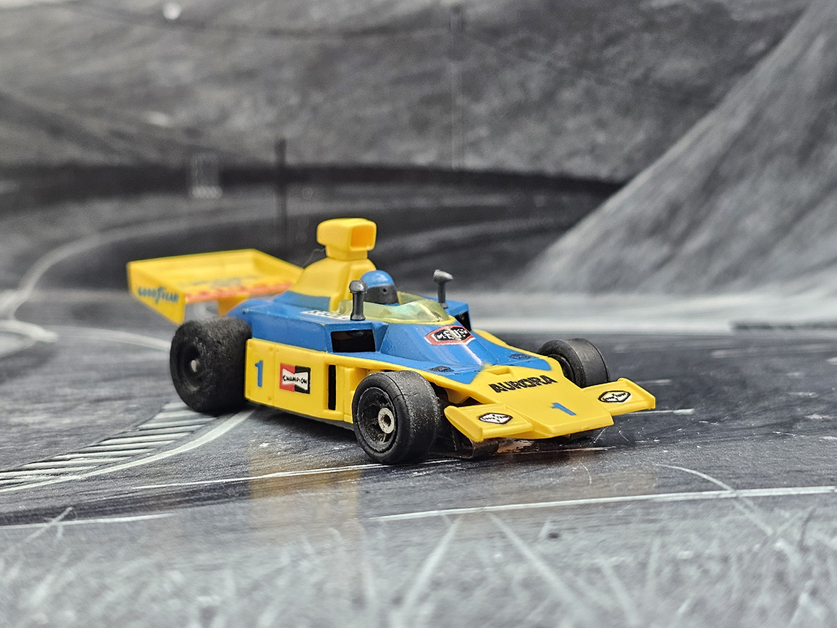 Faller AMS McLaren F1
