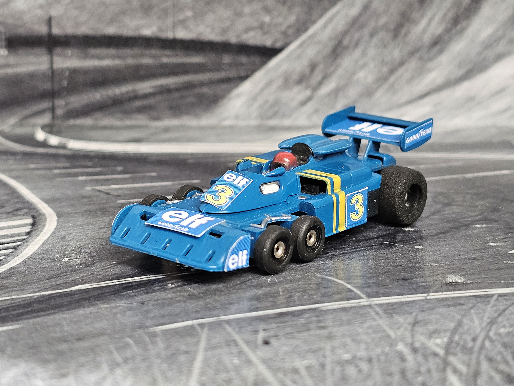 Faller AMS Sixwheeler Tyrrell