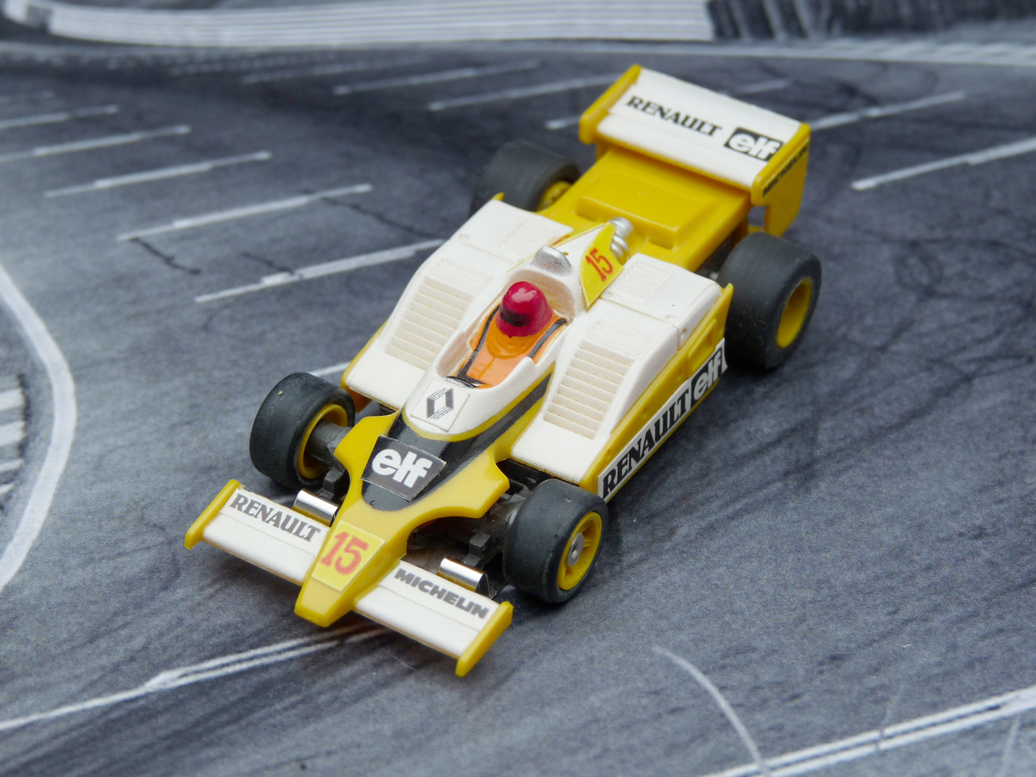 AURORA AFX G-Plus Renault elf Formel 1