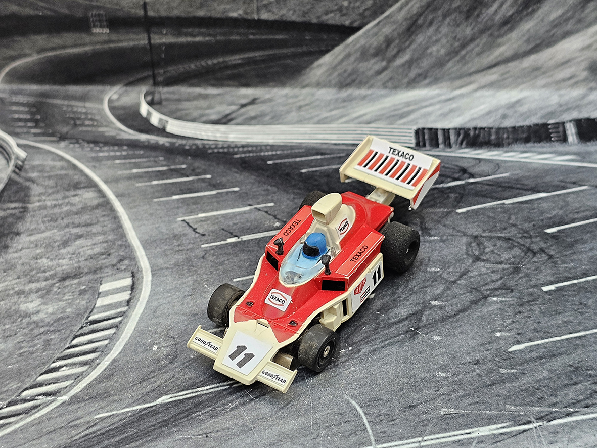 Faller AMS McLaren F1