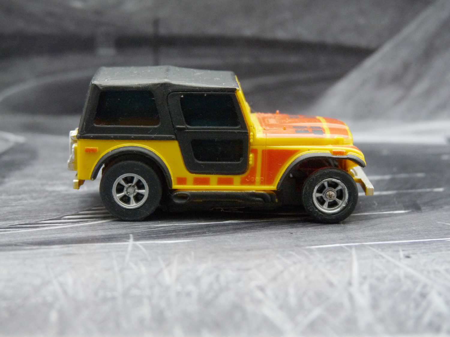 AURORA AFX Jeep CJ-7