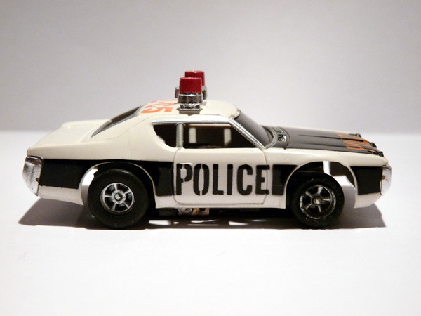 AURORA AFX Matador Police weiß