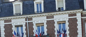 Devise de la République ILLISIBLE !