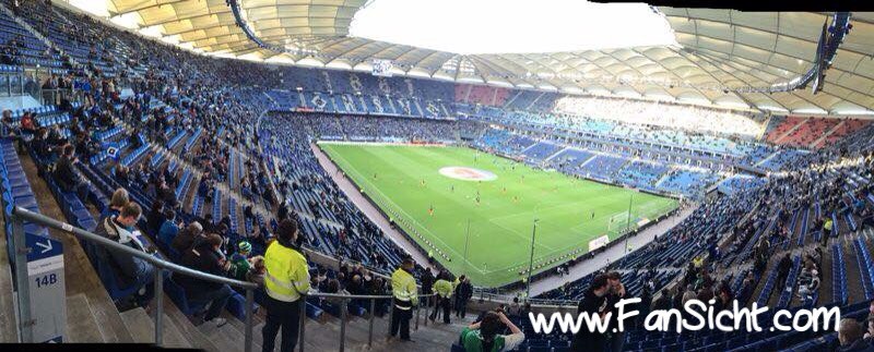 Foto Sicht im Volksparkstadion des Hamburger SV HSV aus Gäste Sitzer 14c
