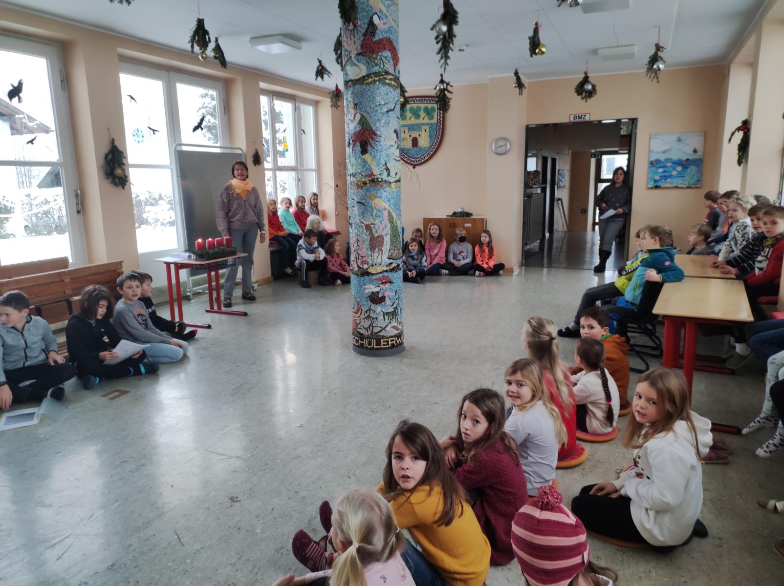Advent, Advent.... seite der Grundschule Bad Reichenhall St. Zeno
