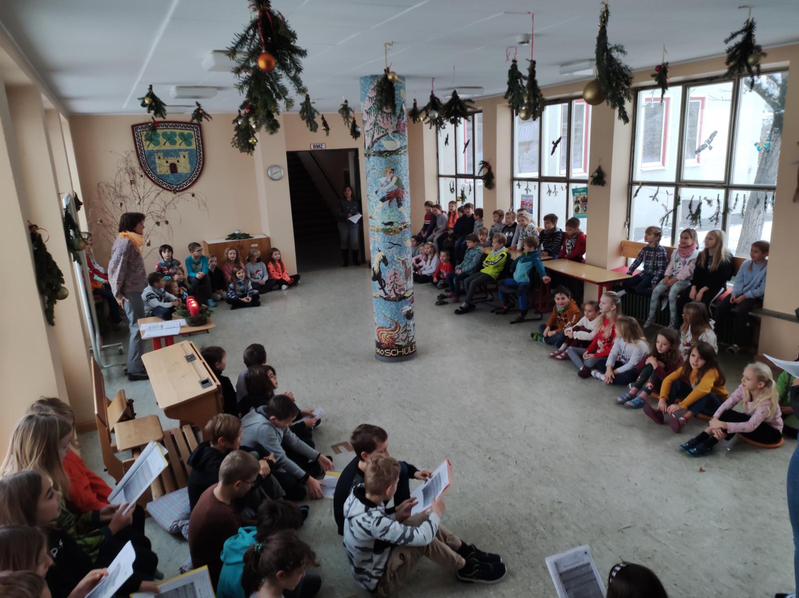 Advent, Advent.... seite der Grundschule Bad Reichenhall St. Zeno