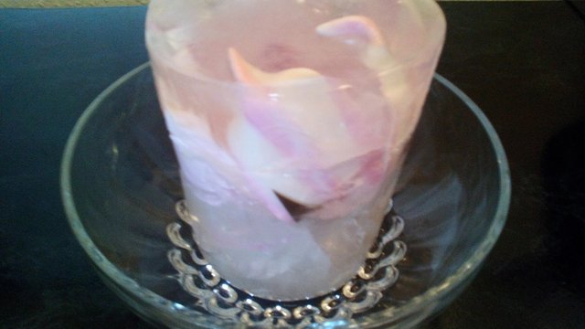 Dekoration Basteln Eisdeko für Geburtstag, Muttertag, Ostern, Vatertag und Weihnachten als Geschenkidee. Deko leicht und einfach DIY Geburtstagsdeko Bastelideen für die Wohnung. Anleitung zum selbermachen. Tolle Tischdekoration Motiv basteln.