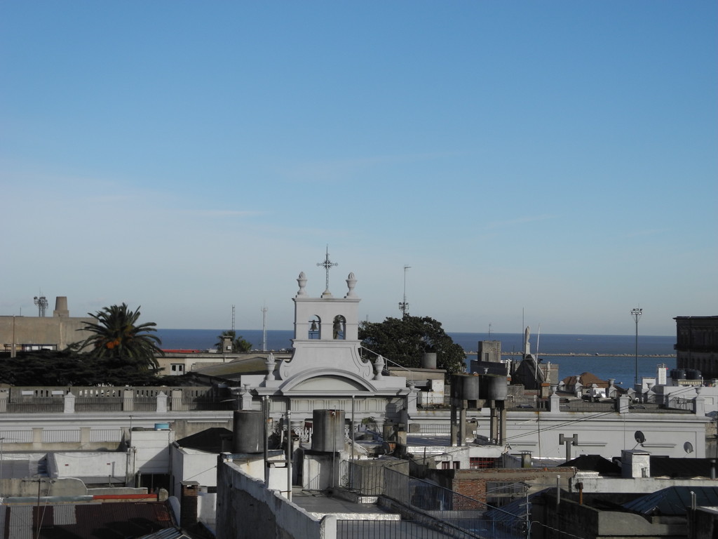 ueber den Daechern von Montevideo
