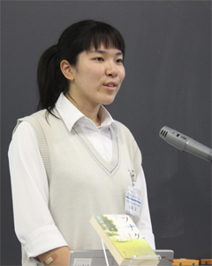 佐藤栞さん