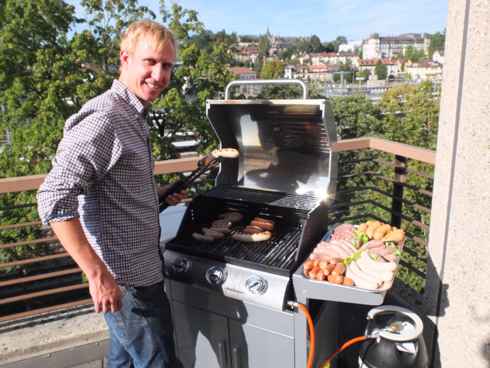 Grilliert wurde auf unserer Terrasse