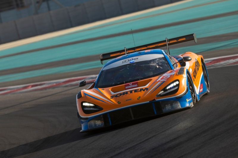 Optimum Motorsport enthüllt die 2022er Lackierung des McLaren von Moss und Osborne