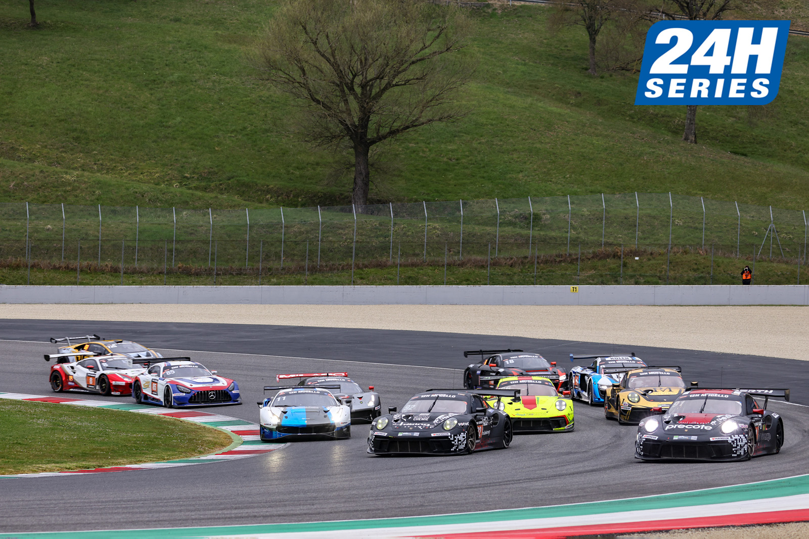 Herberth Motorsport siegt in dramatischen Hankook 12H MUGELLO