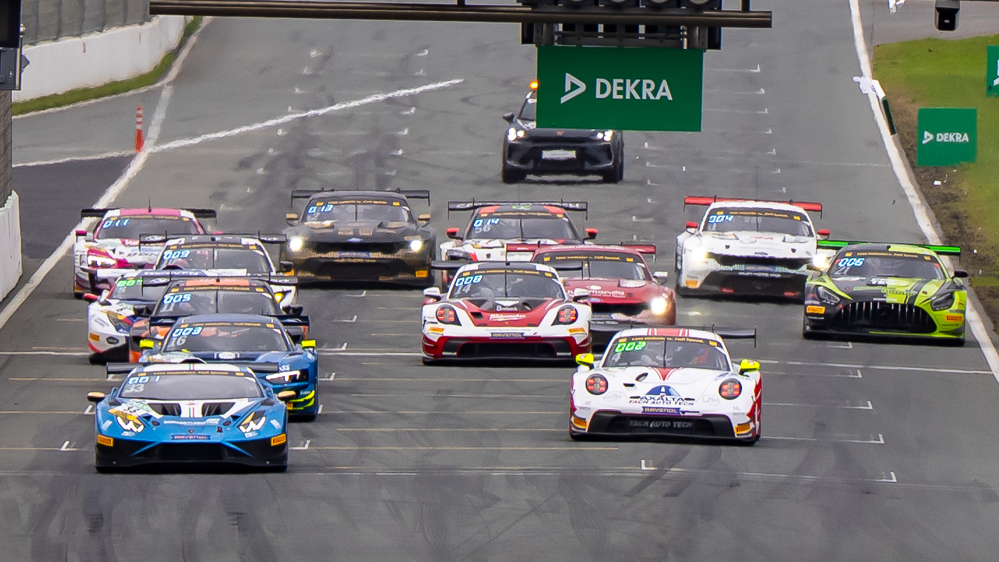 ADAC GT Masters beim Truck-Festival auf dem Nürburgring