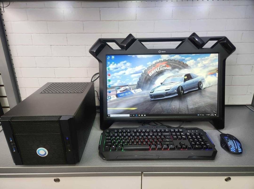 Amd radeon r7 new arrivals 200 series 3 monitors